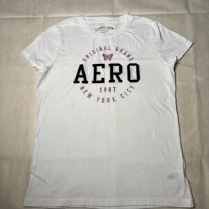 Aeropostale white t-shirt